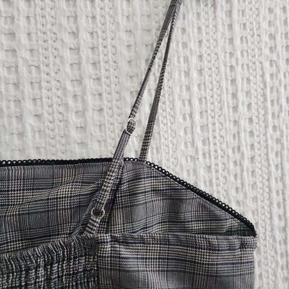 Wild Fable Black and White Plaid Crop Top Women's Size X-Large - Picture 10 of 11